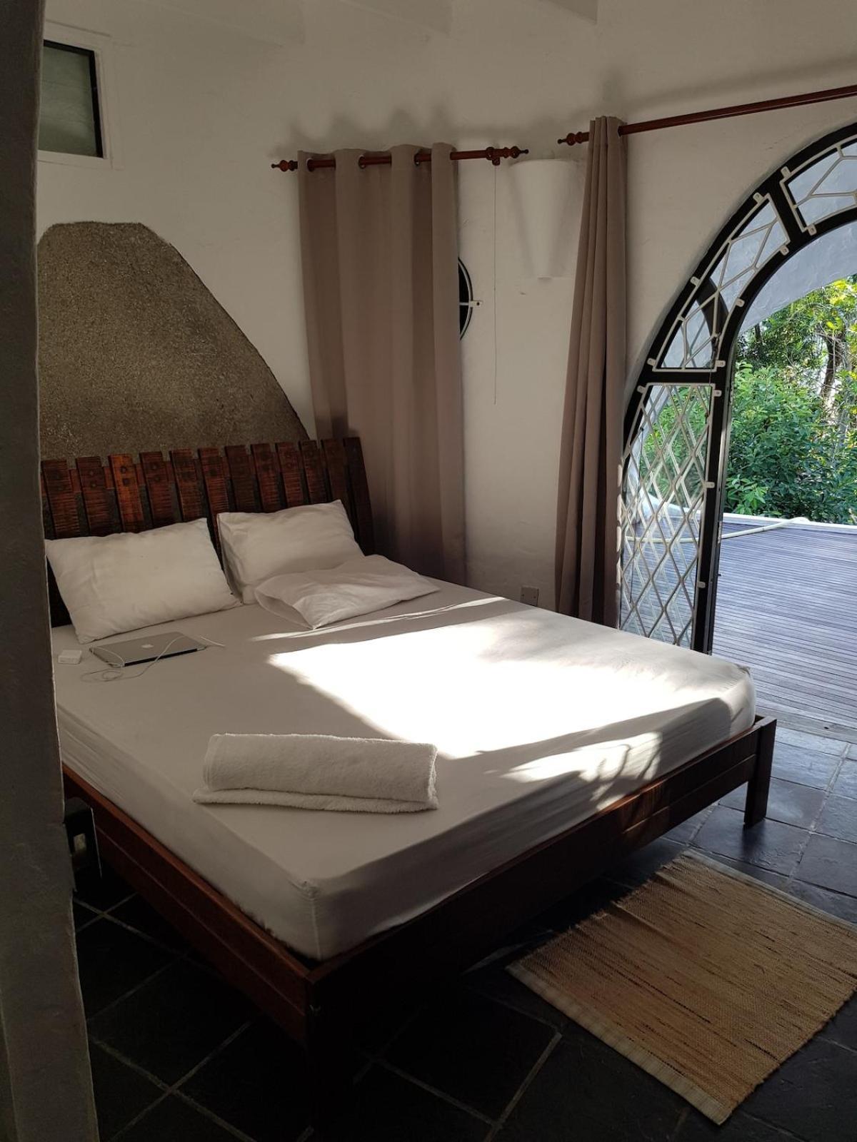 Brown Sugar Lodge Beau Vallon  Dış mekan fotoğraf