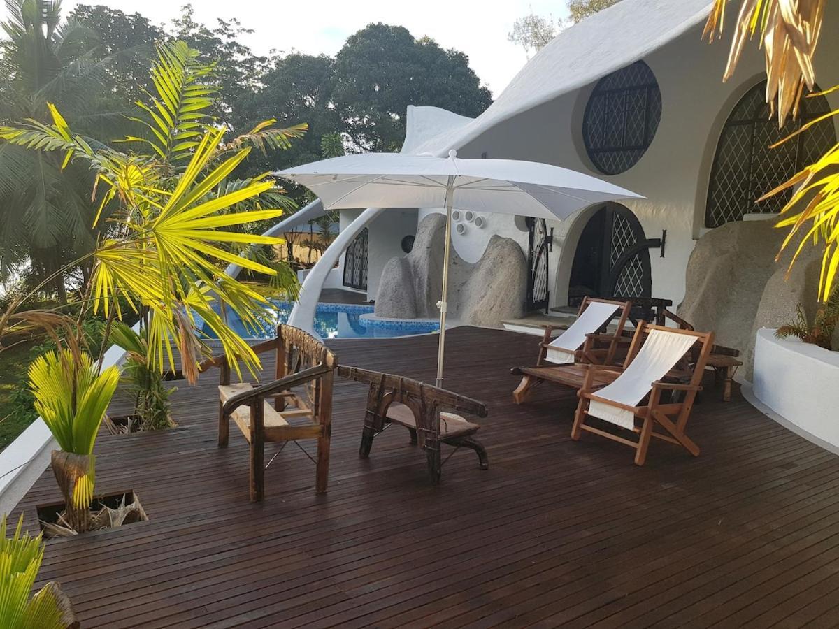 Brown Sugar Lodge Beau Vallon  Dış mekan fotoğraf